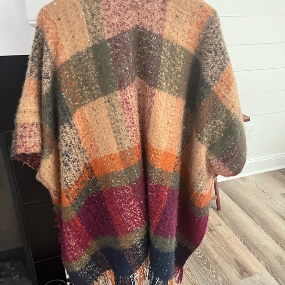 Sonoma Multicolor Plaid Shawl - Picture 2 of 3